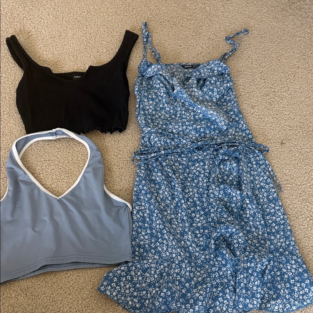 SHEIN Bundle. Size small